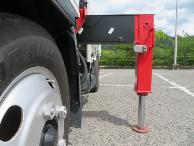 いすゞ エルフ TRG-NKR85A(2WD)の写真30
