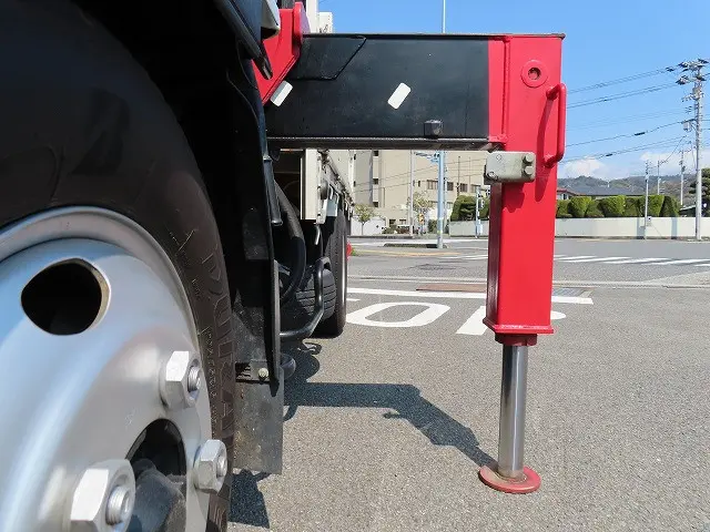 いすゞ エルフ TRG-NKR85A(2WD)の写真34