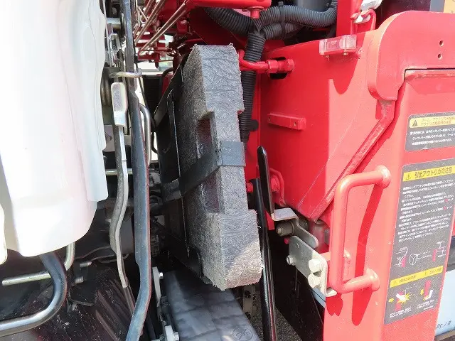 いすゞ エルフ TRG-NKR85A(2WD)の写真38