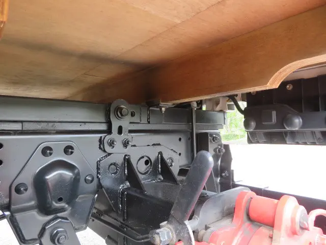 いすゞ エルフ TRG-NKR85A(2WD)の写真43
