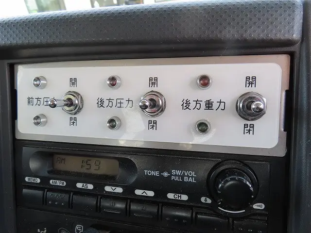 いすゞ エルフ SKG-NPR85YN(2WD)の写真20