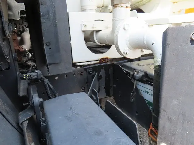 いすゞ エルフ SKG-NPR85YN(2WD)の写真41