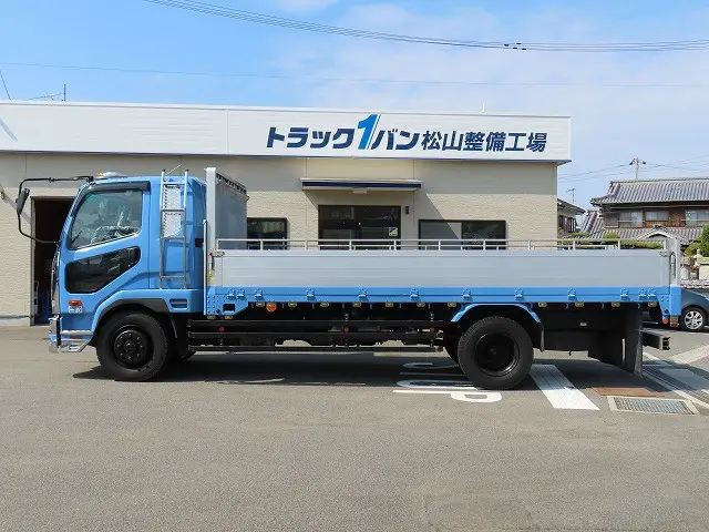 三菱 ファイター QKG-FK62FZ(2WD)の写真3