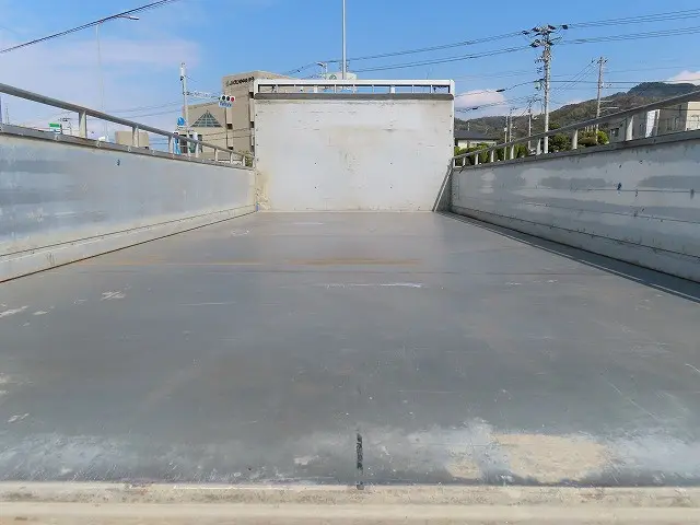 三菱 ファイター QKG-FK62FZ(2WD)の写真24