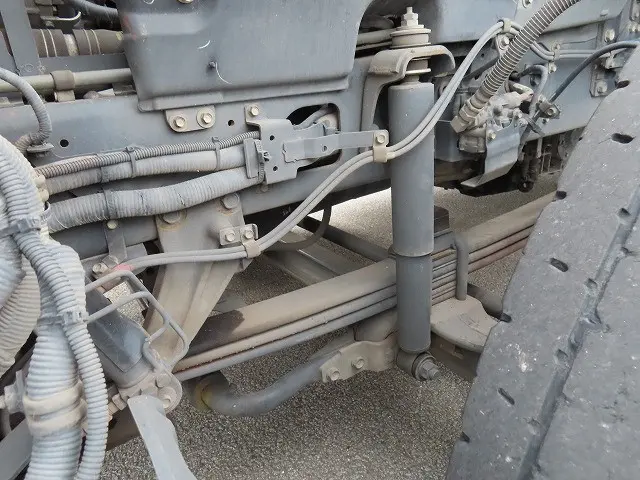 いすゞ ギガ 2PG-CYL77C(6x2)の写真50