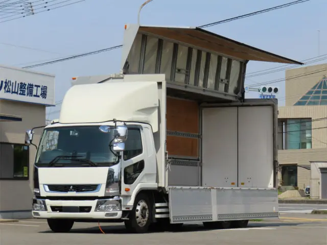 三菱 ファイター 2DG-FQ62F(6x4)の写真8