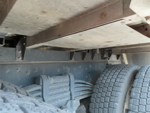 三菱 ファイター 2DG-FQ62F(6x4)の写真45