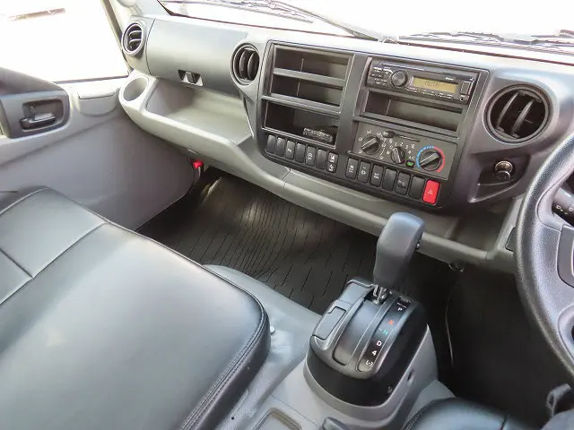 日野 デュトロ 2RG-XZU712M(2WD)の写真14