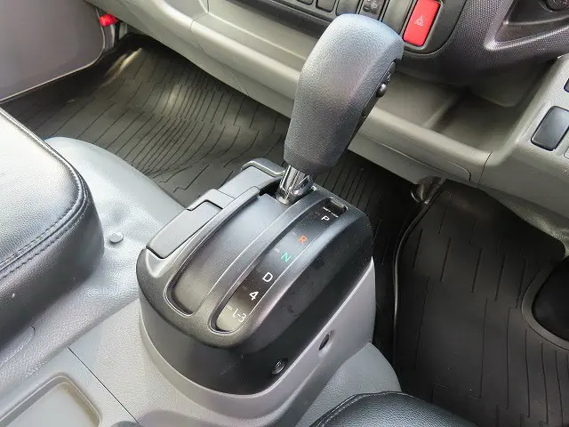 日野 デュトロ 2RG-XZU712M(2WD)の写真18