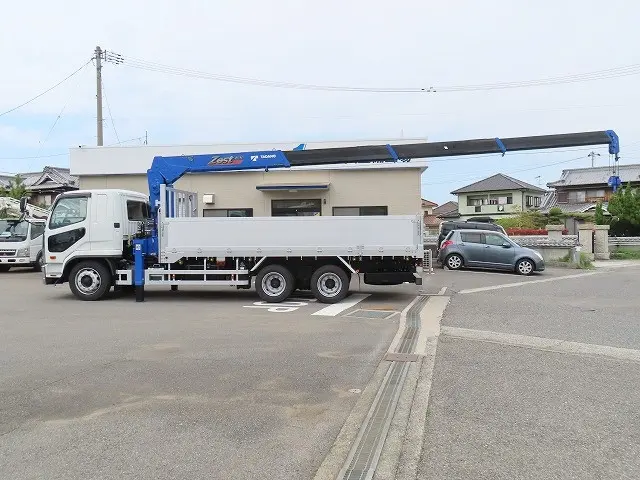 三菱 ファイター 2DG-FQ62F(6x4)の写真7