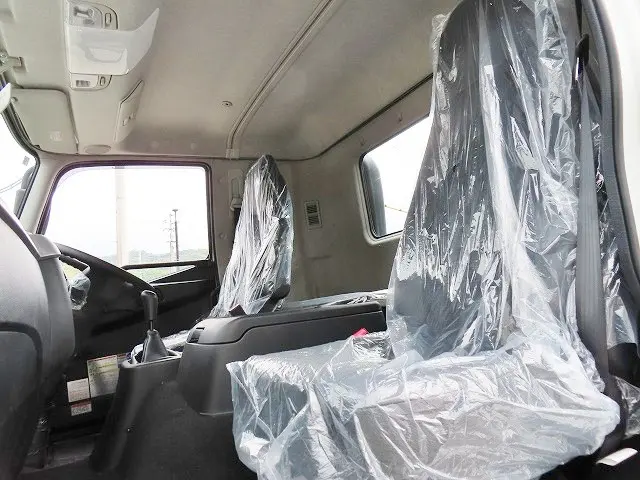 三菱 ファイター 2DG-FQ62F(6x4)の写真10