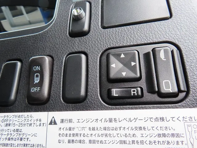 三菱 ファイター 2DG-FQ62F(6x4)の写真16