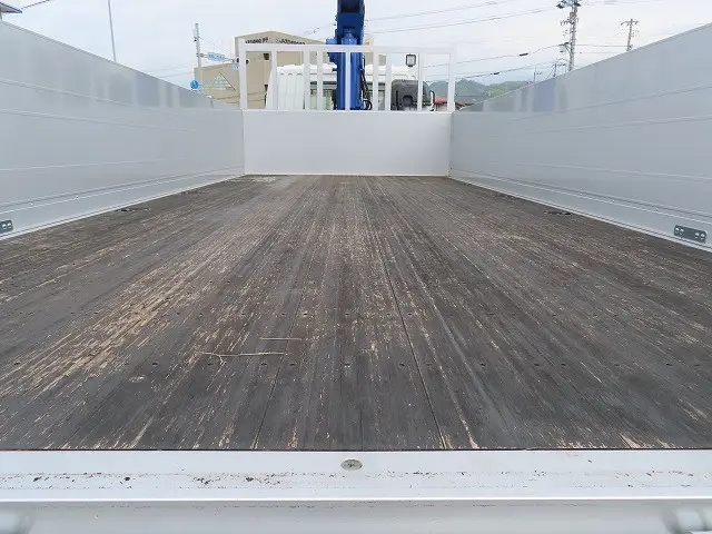 三菱 ファイター 2DG-FQ62F(6x4)の写真26