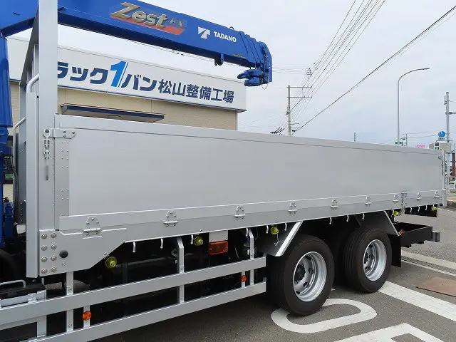 三菱 ファイター 2DG-FQ62F(6x4)の写真29