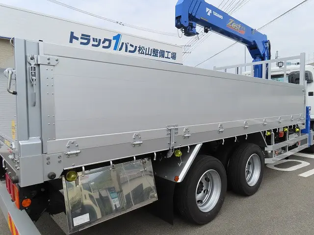 三菱 ファイター 2DG-FQ62F(6x4)の写真30