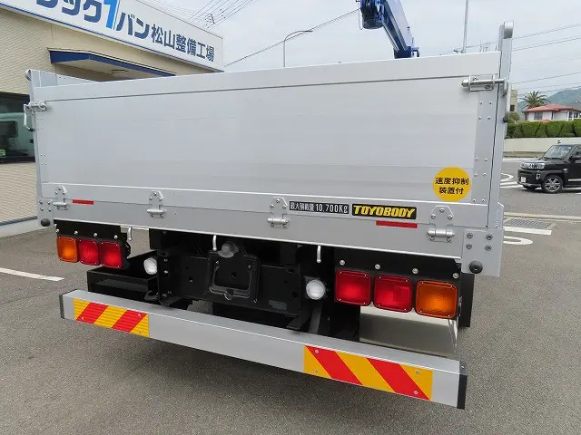 三菱 ファイター 2DG-FQ62F(6x4)の写真31