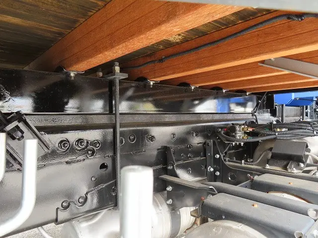 三菱 ファイター 2DG-FQ62F(6x4)の写真42