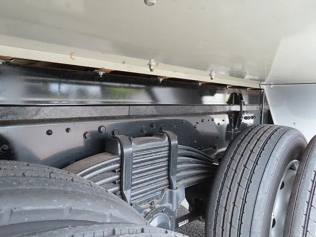 三菱 ファイター 2DG-FQ62F(6x4)の写真45