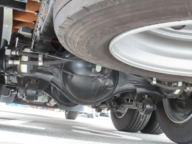 三菱 ファイター 2DG-FQ62F(6x4)の写真48