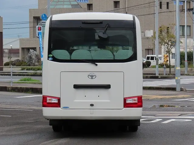 トヨタ コースター 2DG-XZB70(2WD)の写真6