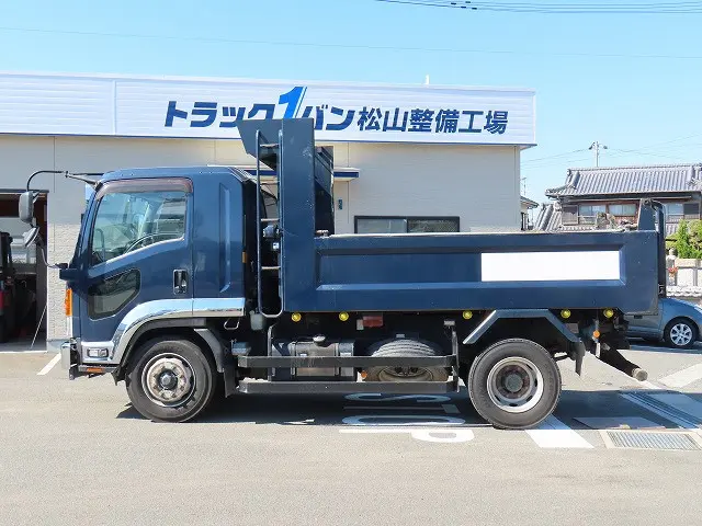 いすゞ フォワード LPG-FTR90S2(2WD)の写真3