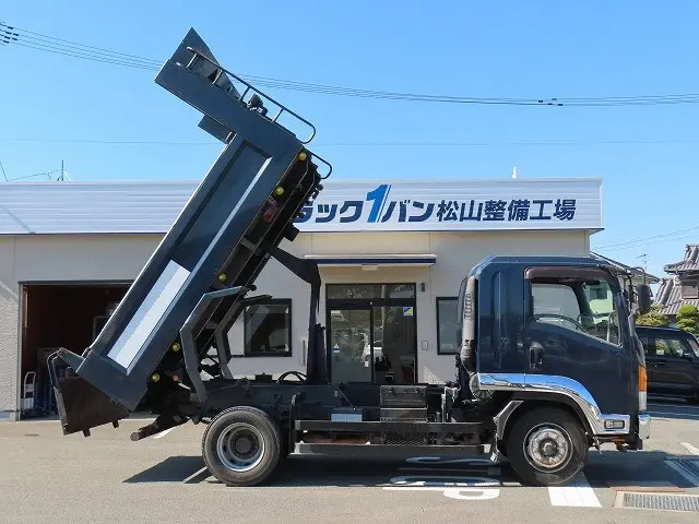 いすゞ フォワード LPG-FTR90S2(2WD)の写真9