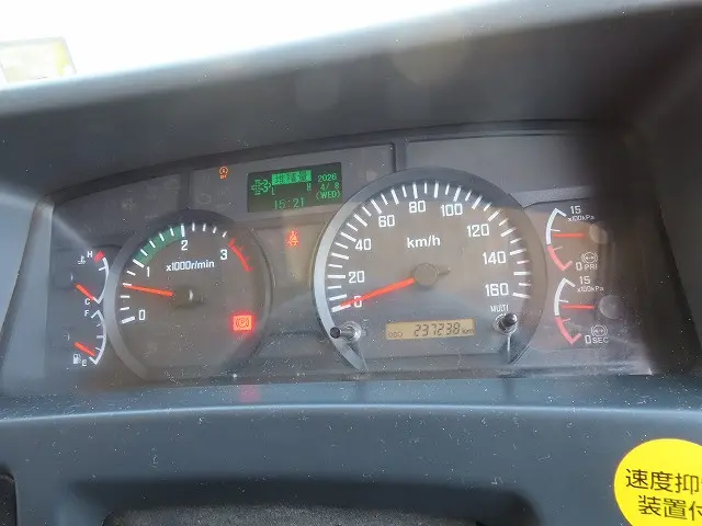 いすゞ フォワード LPG-FTR90S2(2WD)の写真11