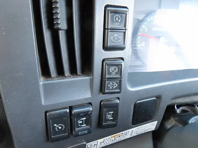 いすゞ フォワード LPG-FTR90S2(2WD)の写真15