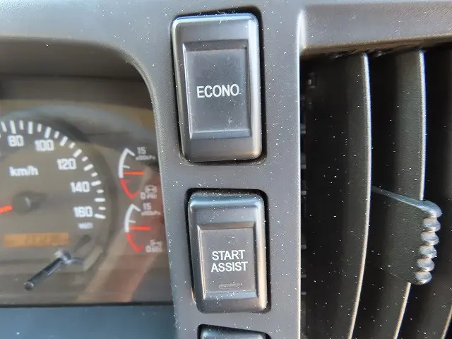 いすゞ フォワード LPG-FTR90S2(2WD)の写真16