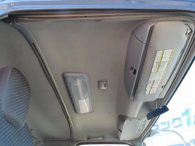 いすゞ フォワード LPG-FTR90S2(2WD)の写真25