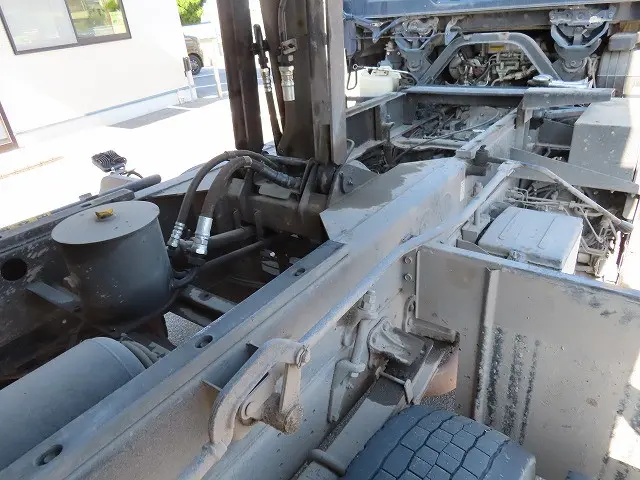 いすゞ フォワード LPG-FTR90S2(2WD)の写真47