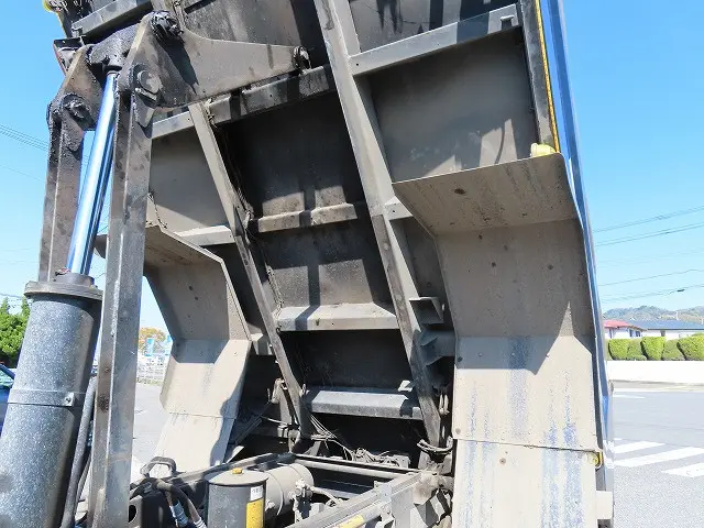 いすゞ フォワード LPG-FTR90S2(2WD)の写真48