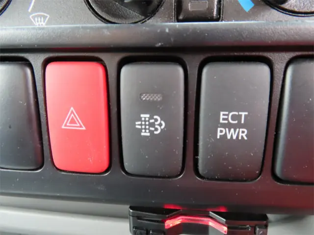 日野 デュトロ 2RG-XZU605M(2WD)の写真16