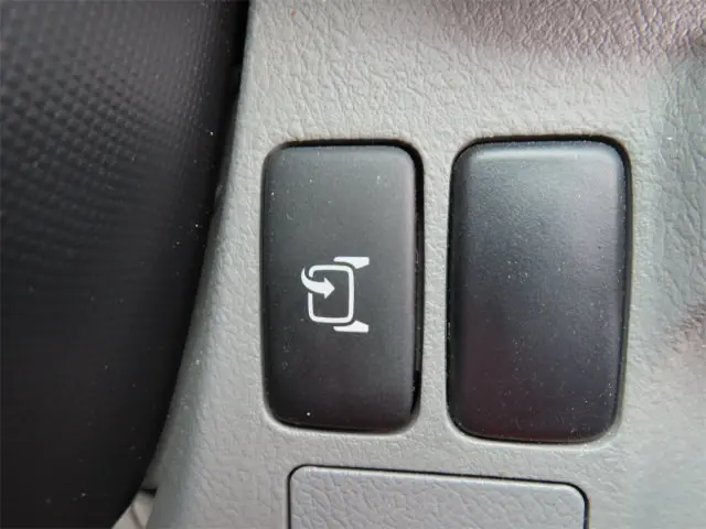 日野 デュトロ 2RG-XZU605M(2WD)の写真17