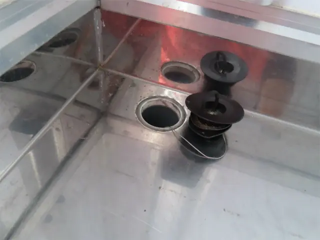 日野 デュトロ 2RG-XZU605M(2WD)の写真31