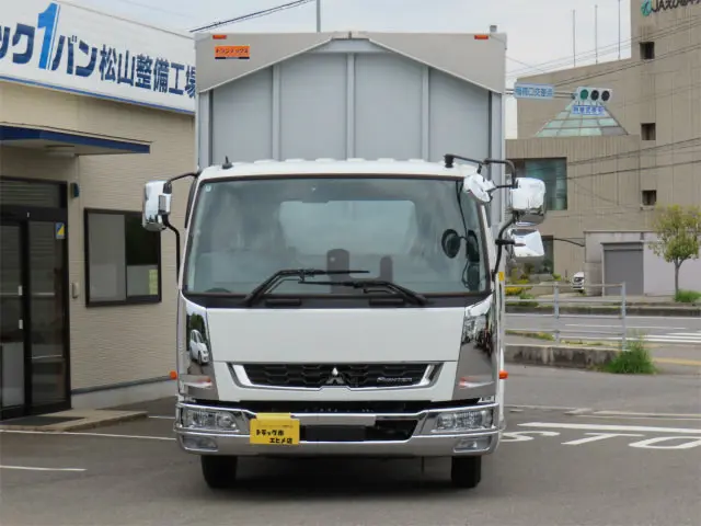 三菱 ファイター 2KG-FK65F(2WD)の写真5