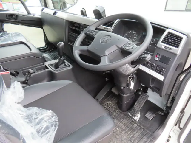 三菱 ファイター 2KG-FK65F(2WD)の写真10