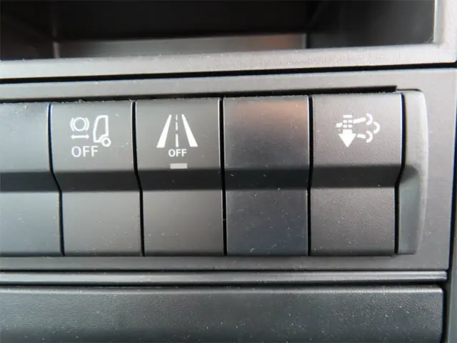 三菱 ファイター 2KG-FK65F(2WD)の写真15