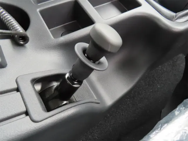 三菱 ファイター 2KG-FK65F(2WD)の写真24