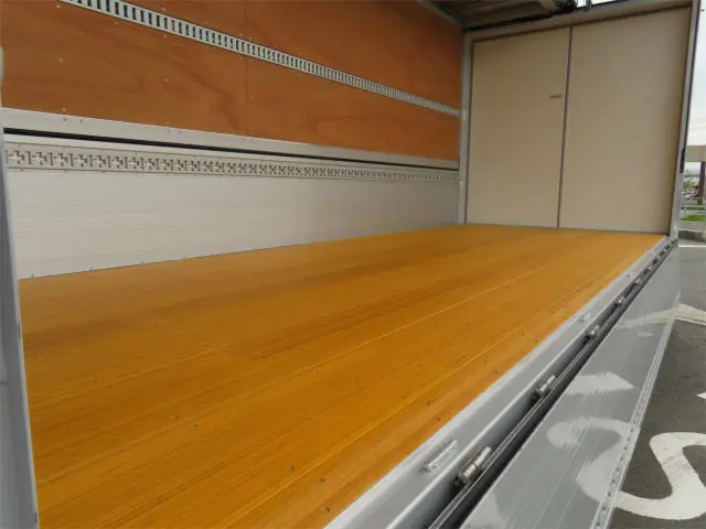 三菱 ファイター 2KG-FK65F(2WD)の写真30