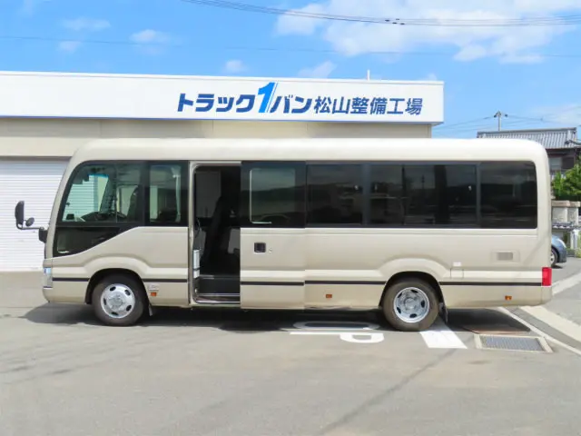 トヨタ コースター SDG-XZB70(2WD)の写真7