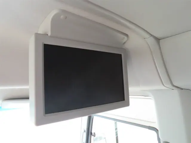 トヨタ コースター SDG-XZB70(2WD)の写真17