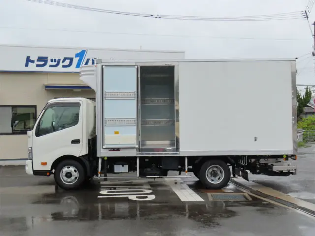 日野 デュトロ 2KG-XZU712M(2WD)の写真7