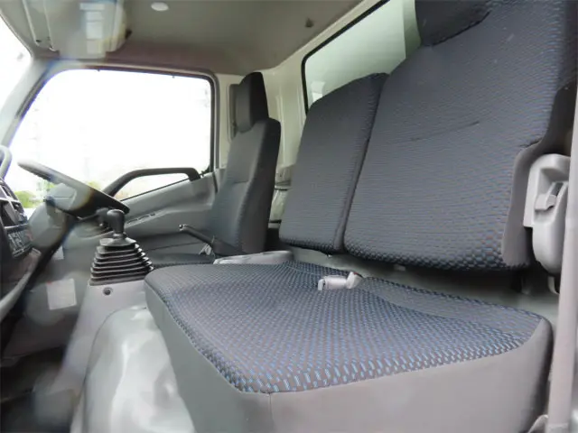 日野 デュトロ 2KG-XZU712M(2WD)の写真9