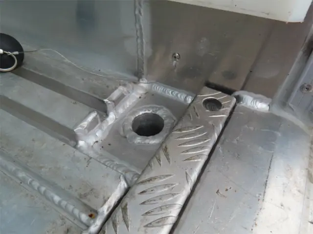 日野 デュトロ 2KG-XZU712M(2WD)の写真28