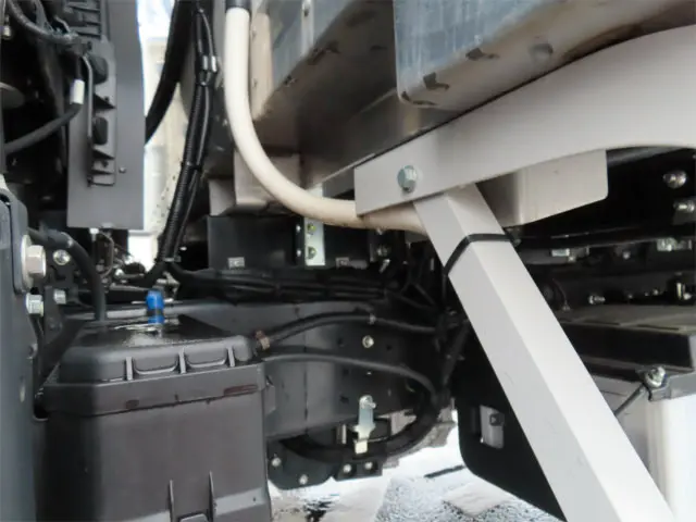 日野 デュトロ 2KG-XZU712M(2WD)の写真45