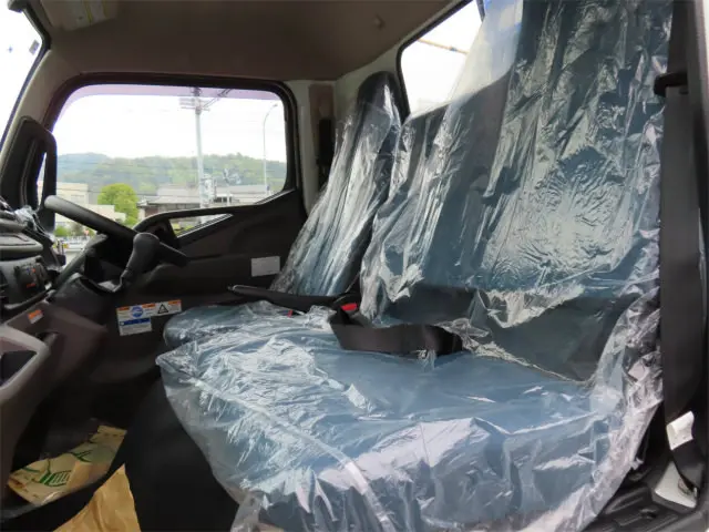 三菱 キャンター 2RG-FEA80(2WD)の写真12