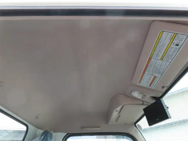 三菱 キャンター 2RG-FEA80(2WD)の写真23