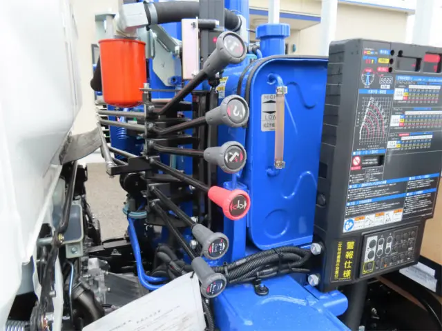 三菱 キャンター 2RG-FEA80(2WD)の写真36