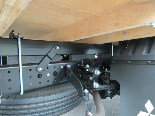 三菱 キャンター 2RG-FEA80(2WD)の写真42